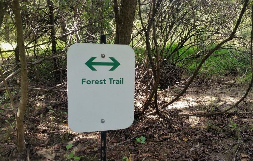 Trail marker at the Prairie Ridge EcoStation