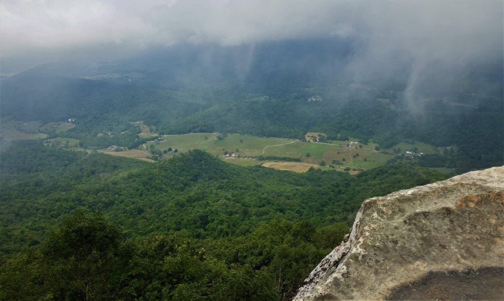 A view from Tinker Cliffs on a misty morning.